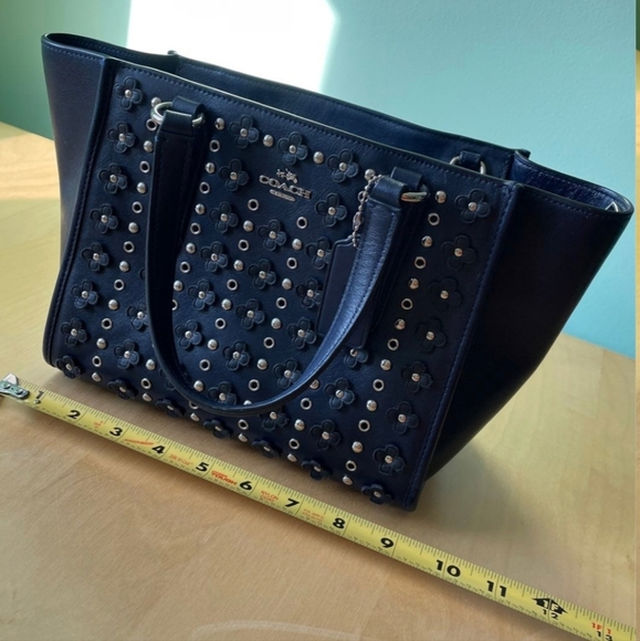 Coach Crosby w/ floral rivets Satchel Black/dk Gray GUC - Picture 7 of 16